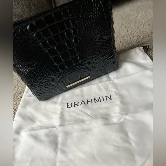 Brahmin crossbody - Picture 5 of 6